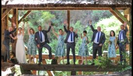 Πώς επηρεάζουν τα τοπία το σχεδιασμό των φωτογραφιών γάμου σε εξωτερικούς χώρους;